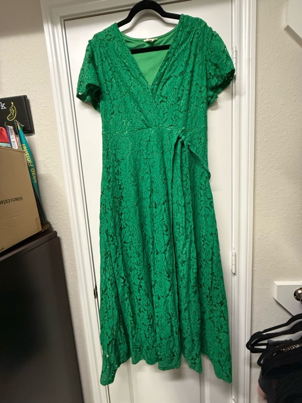 MELLODAY Emerald Green Lace Midi Dress